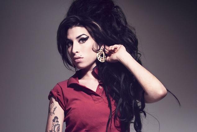 Her Girl Crush… Eleven Reasons We Love And Adore Amy Winehouse