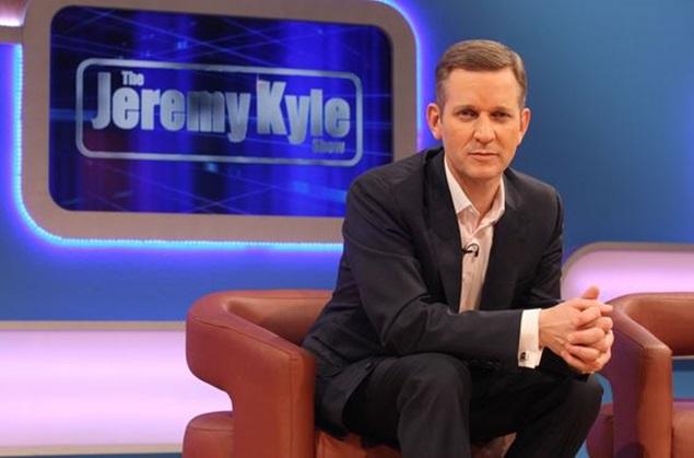 Jeremy Kyle Pepper-Sprayed By Bouncer?!