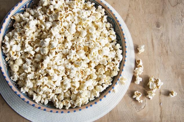 Food High Five – Reasons Popcorn Is Good For You