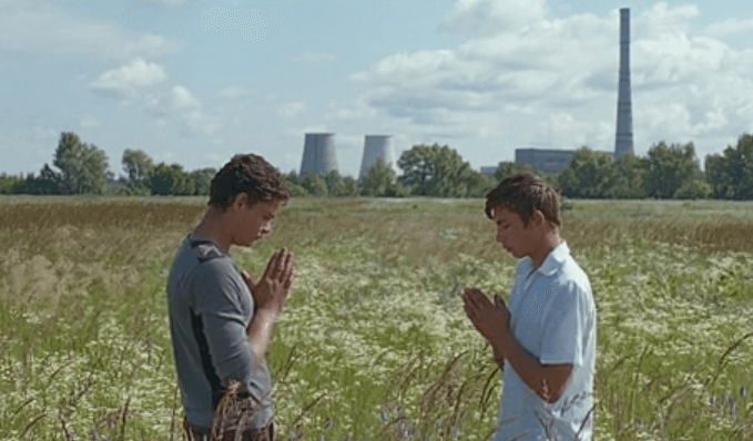 Slightly NSFW: Could This Be The Music Video Of The Year? Paolo Nutini Releases Brand New Video For ‘Iron Sky’