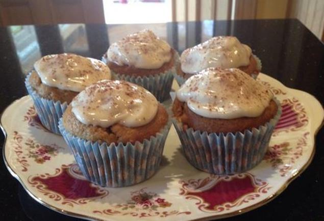 Sunday Sweet Treat: Mini Carrot Cakes