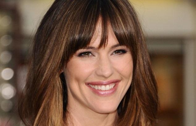 Jennifer Garner: “I Have a Baby Bump… But I’m Not Pregnant”