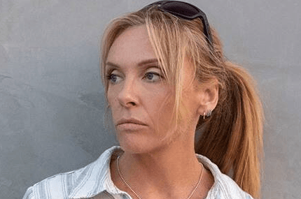 The incredible Toni Collette will star in a brand new thriller on Netflix