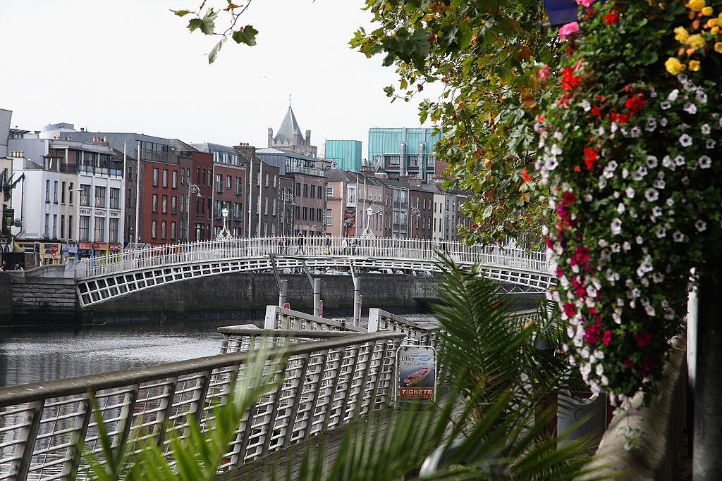 British ex-pats booking short stays in Ireland to get around Covid travel bans