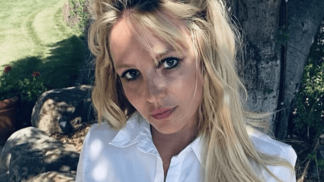 Britney calls out family for leaving her in conservatorship “hell”