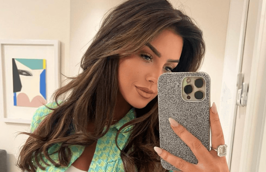 Suzanne Jackson taking a “step back” from her business