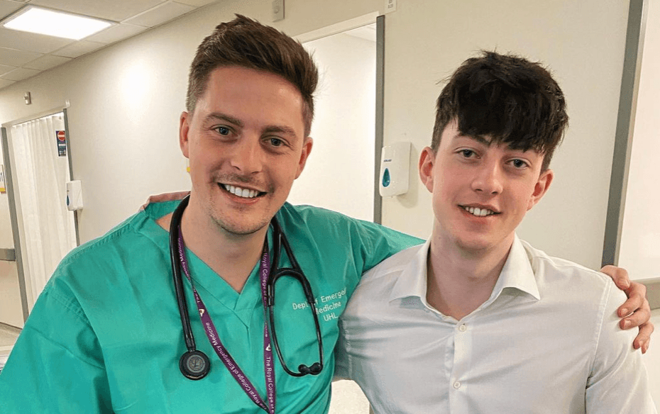 Love Island’s Alex pays tribute to brother two years after his passing