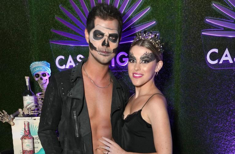 Taylor Lautner marries Taylor Dome making her also Taylor Lautner