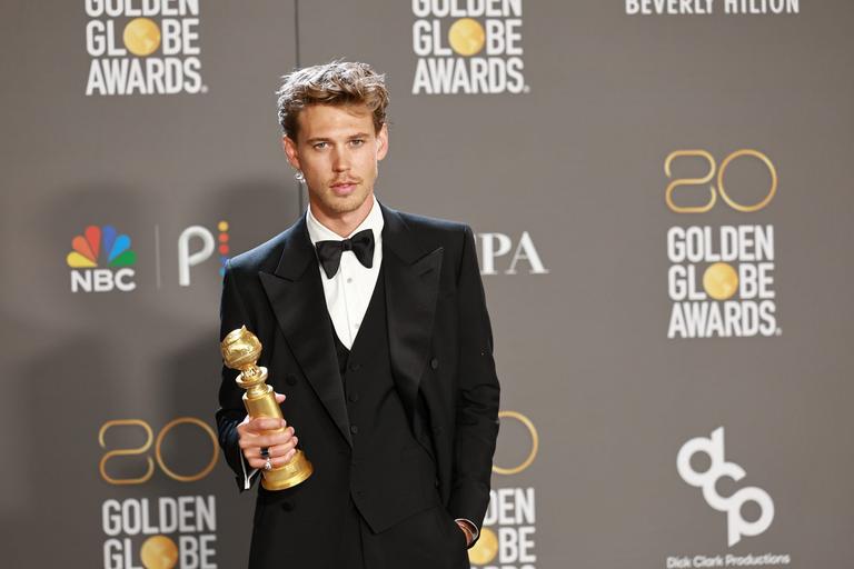 Austin Butler’s emotional Golden Globes tribute to Lisa Marie Presley goes viral in wake of singer’s death