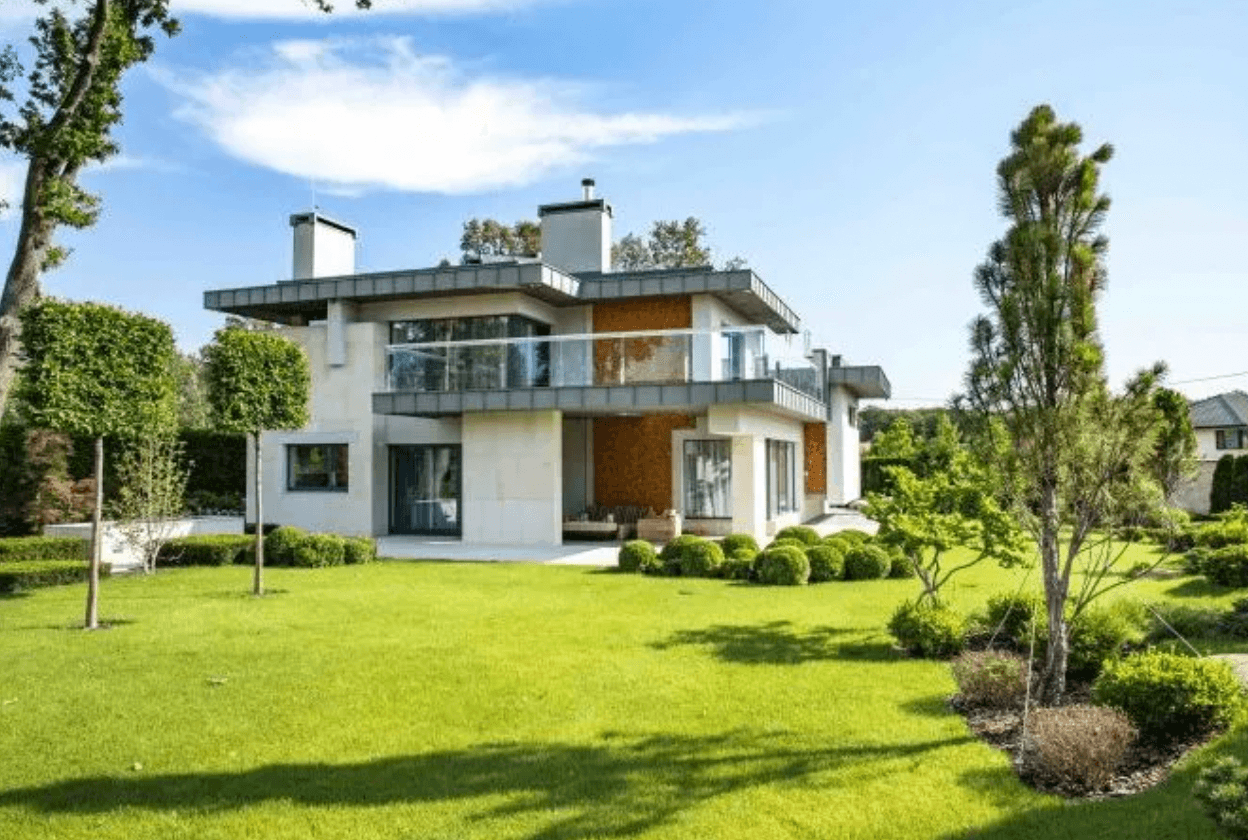 ITV announces new Love Island spin off for middle aged singles