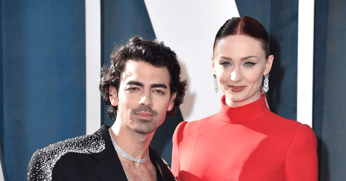 Joe Jonas files to dismiss divorce case with Sophie Turner