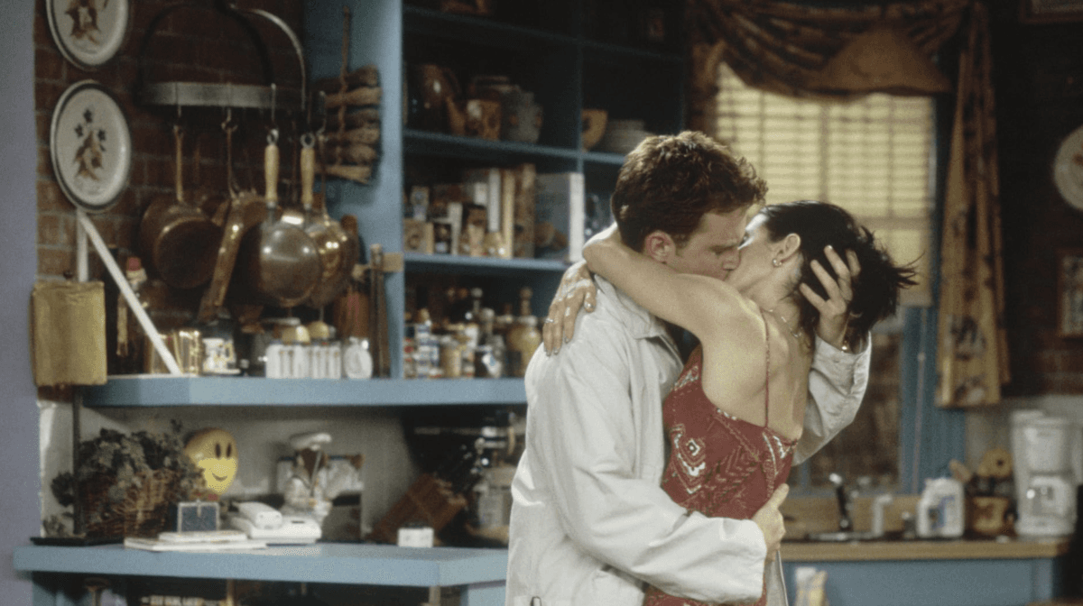 This is what Matthew Perry said to stop Chandler’s cheating storyline in ‘Friends’