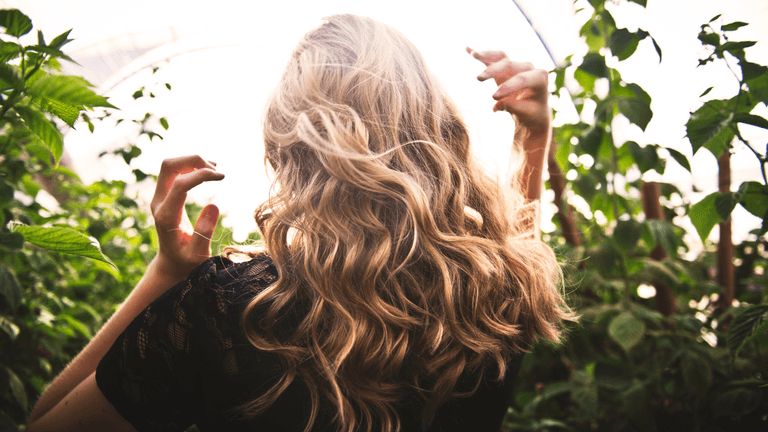 Expert reveals why your curls aren’t holding properly