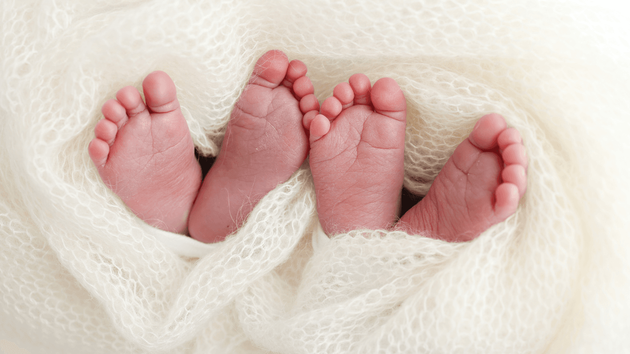 Irish mum who didn’t know she was pregnant gives birth to twin boys