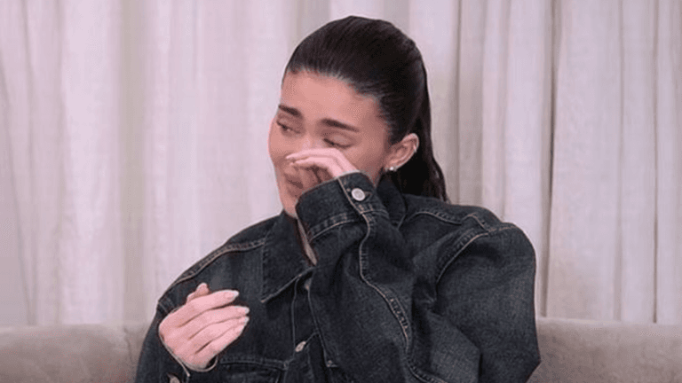 Kylie Jenner breaks down in tears over public’s reaction to her filter-free photos