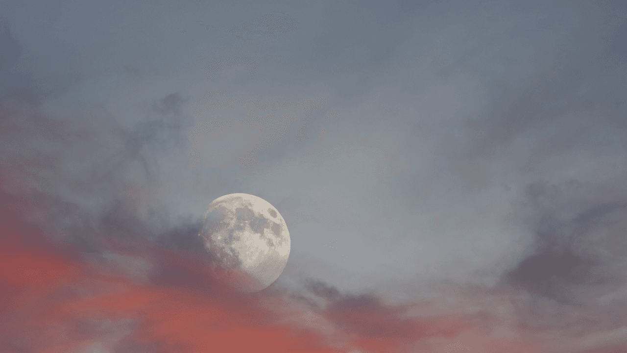 Four signs that will be affected by the Strawberry Full Moon