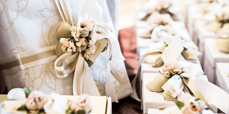 Wedding expert lists wedding gift dos and don’ts for every guest