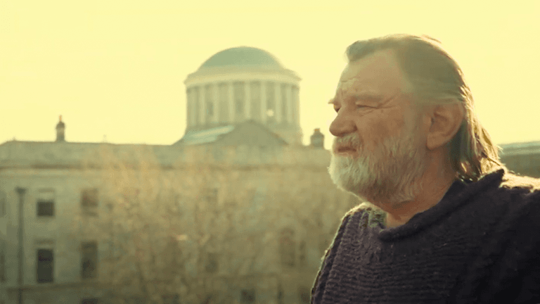 Brendan Gleeson’s documentary about legendary pub is airing on TV tonight