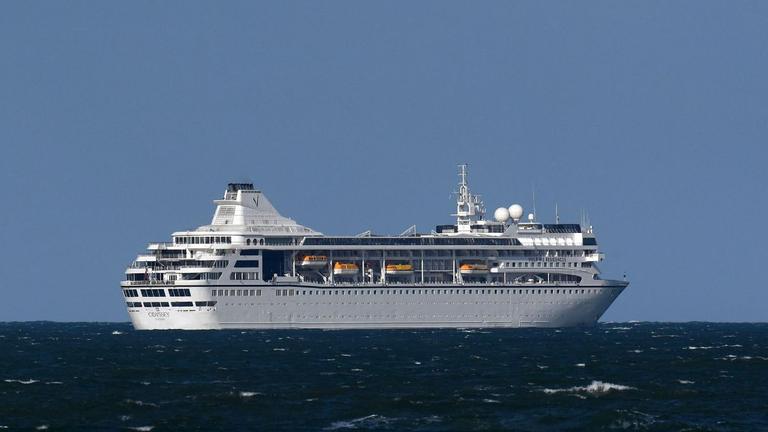 Woman sells everything she owns to move onto cruise ship for 15 years