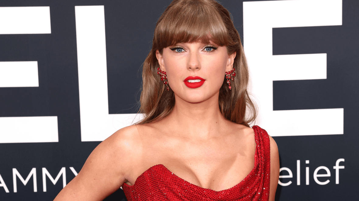 Taylor Swift announces her new alblum The Life of a Showgirl