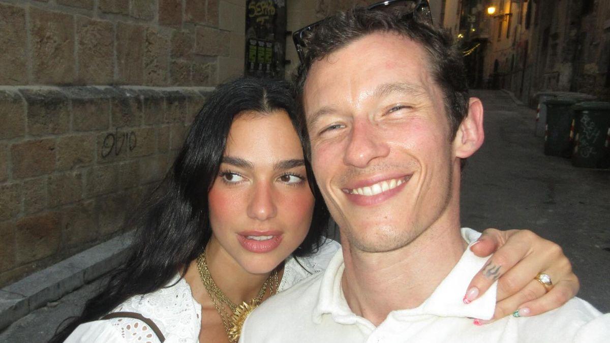 Callum Turner reveals the way he met Dua Lipa and it’s like something from a movie