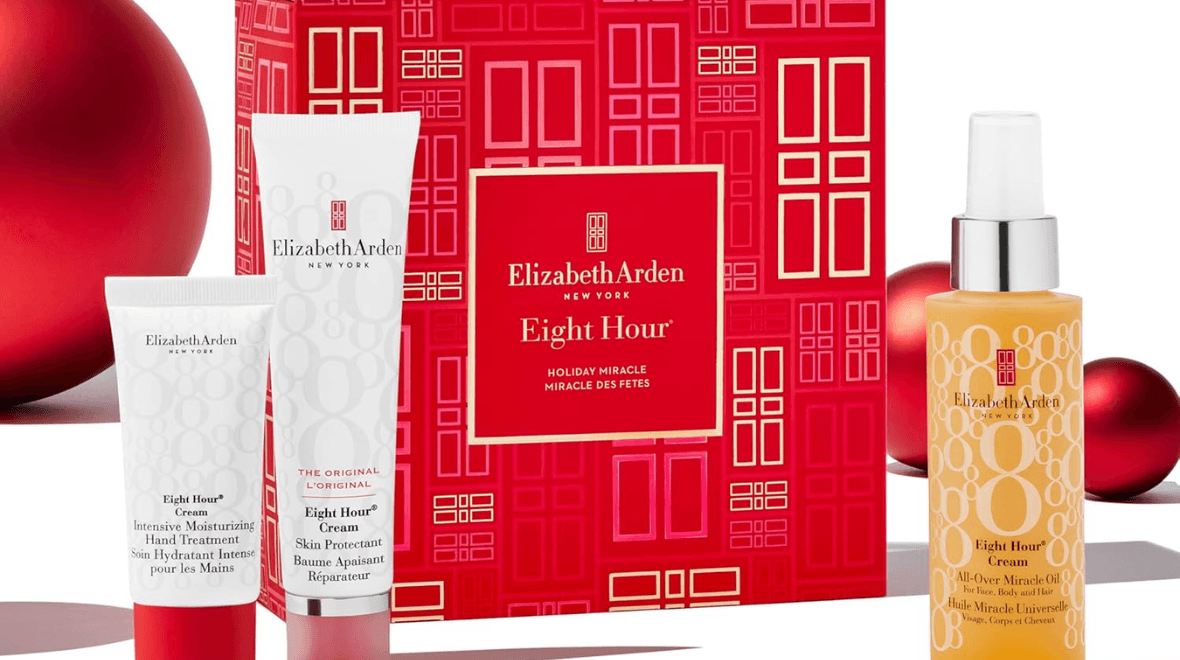 This Elizabeth Arden gift set is the perfect Christmas present and it’s currently on sale