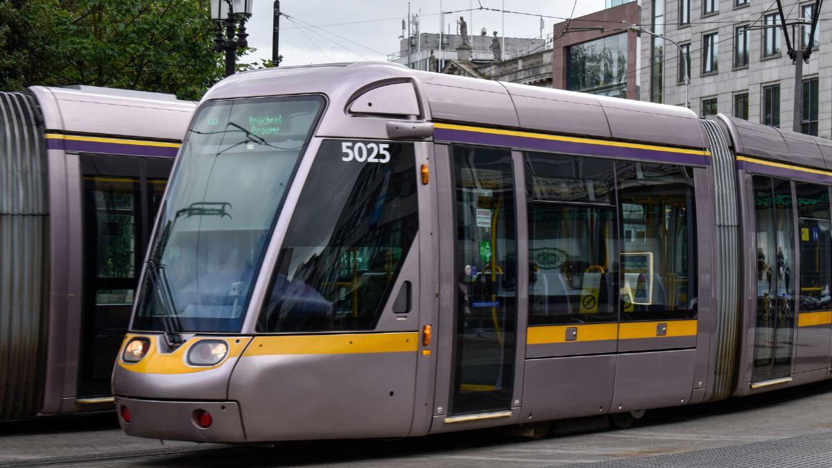 Luas power outage causes chaos for Dublin city commuters