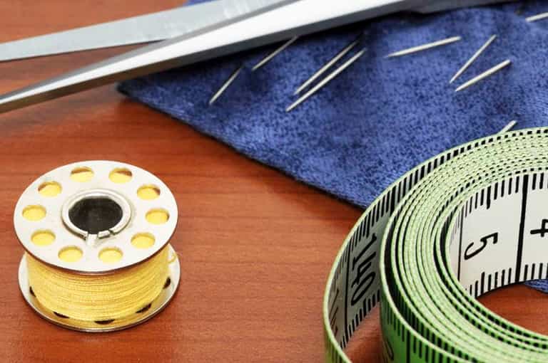 Research Reveals that Badly-Fitted Clothes Can Make You Look Older Research Reveals that Badly-Fitted Clothes Can Make You Look Older