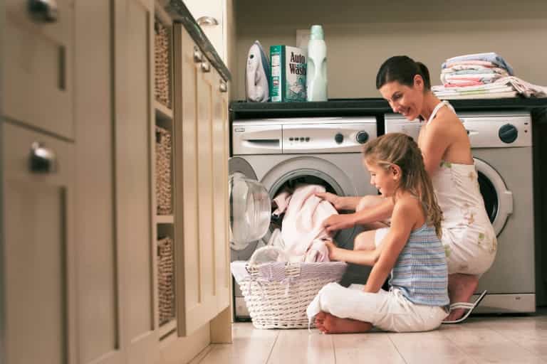 Are You Overwhelmed with Your Housework? Your Kids Can Help! Are You Overwhelmed with Your Housework? Your Kids Can Help!