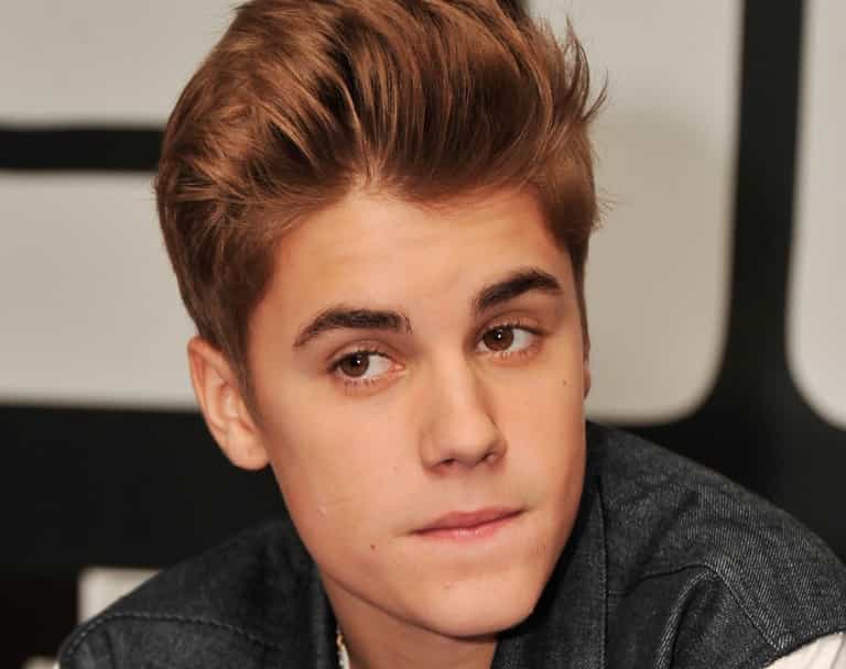 Colourful Justin Bieber Nighties Are a Fire Hazard Colourful Justin Bieber Nighties Are a Fire Hazard