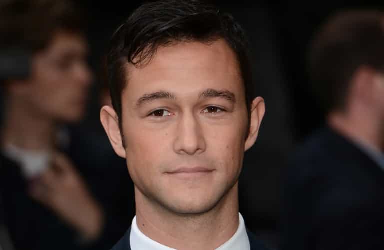 Joseph Gordon-Levitt Wants to Play a Superhero After Getting a Taste of Batman Joseph Gordon-Levitt Wants to Play a Superhero After Getting a Taste of Batman