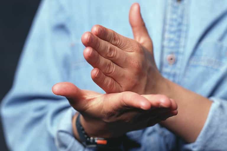Hands Off: Using Hand Gestures in Conversation Can Make Your Friends Ditch You Hands Off: Using Hand Gestures in Conversation Can Make Your Friends Ditch You