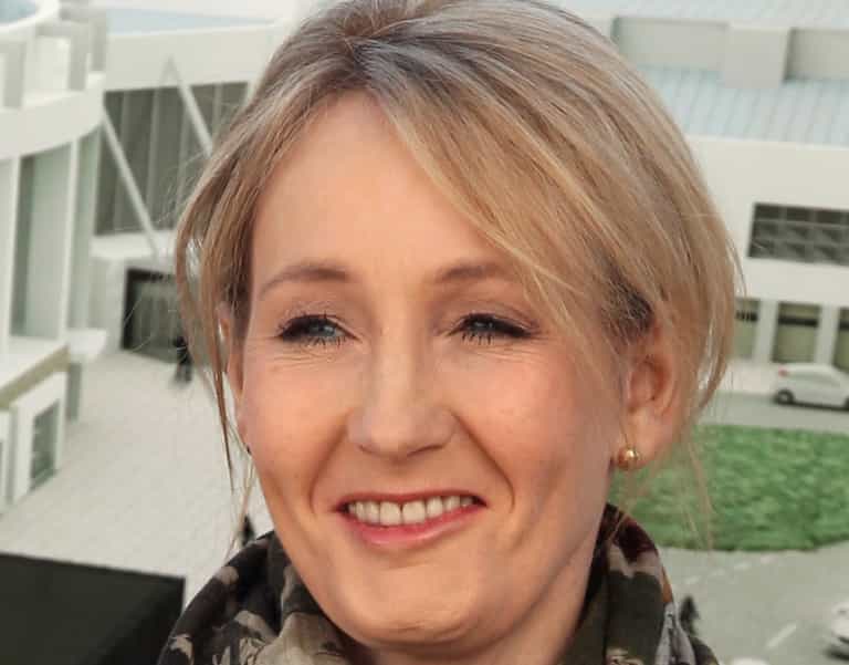 J.K. Rowling Wants to Build a Hogwarts in Her Garden J.K. Rowling Wants to Build a Hogwarts in Her Garden
