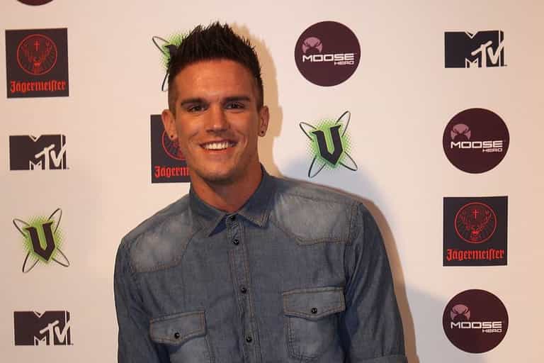 Gaz from Geordie Shore Forced to Apologise After Starting “Disgusting” Twitter Trend Gaz from Geordie Shore Forced to Apologise After Starting “Disgusting” Twitter Trend