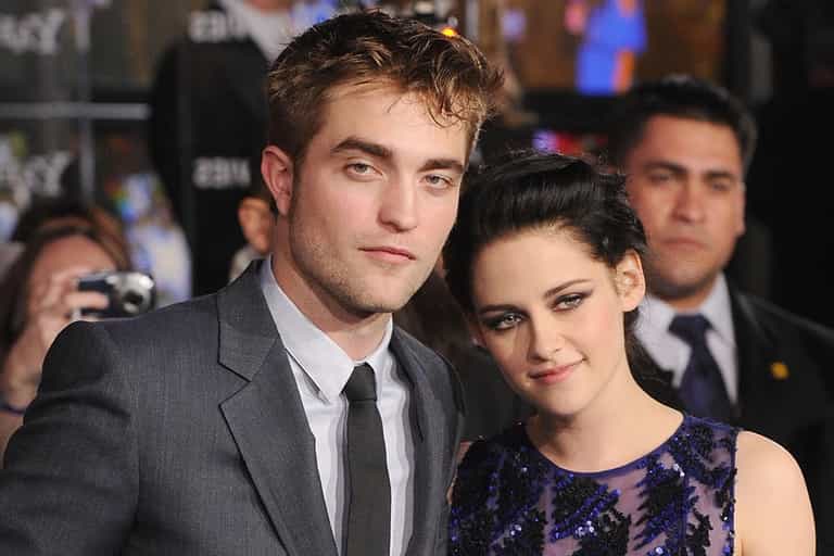 Should We Leave K-Stew and R-Patz Alone? The Twilight Director Thinks We Should… Should We Leave K-Stew and R-Patz Alone? The Twilight Director Thinks We Should…