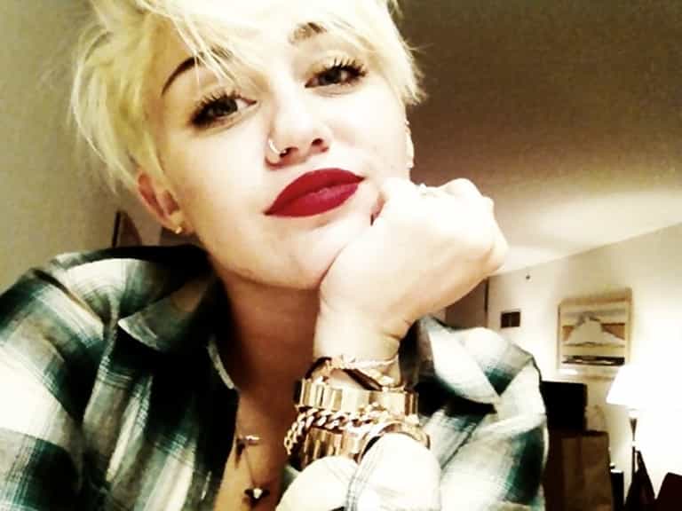 In Pictures: Miley Cyrus Exaggerates Her Style With New Crop In Pictures: Miley Cyrus Exaggerates Her Style With New Crop