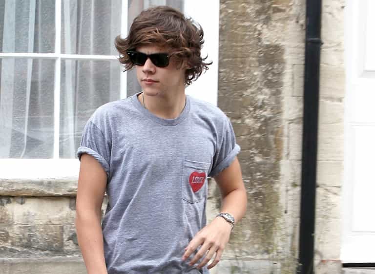 Ed Sheeran Reveals That One Direction’s Harry Styles is Blessed in a Certain Department Ed Sheeran Reveals That One Direction’s Harry Styles is Blessed in a Certain Department