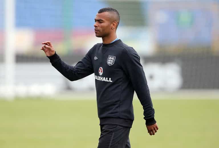 Ashley Cole Spends Night Avoiding Girls Aloud Duo Ashley Cole Spends Night Avoiding Girls Aloud Duo