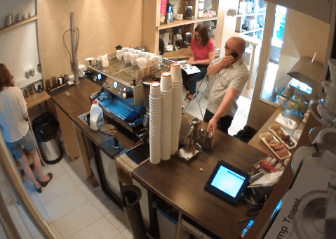 Video: CCTV Footage Catches Dublin’s Tip Jar Thief in Action in Local Coffee Shop Video: CCTV Footage Catches Dublin’s Tip Jar Thief in Action in Local Coffee Shop