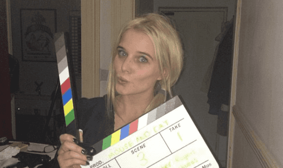 Pictures: Helen Flanagan Shares Pics From Her Latest Acting Adventure Pictures: Helen Flanagan Shares Pics From Her Latest Acting Adventure
