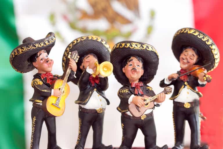 ¡Escucha! The Five Best Mexican Songs to Listen to ¡Escucha! The Five Best Mexican Songs to Listen to