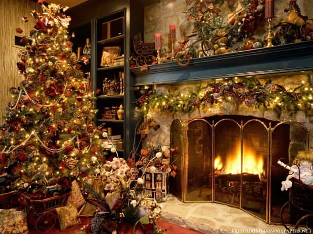 PICTURE: Possibly the Most Expensive Christmas Tree in the World PICTURE: Possibly the Most Expensive Christmas Tree in the World