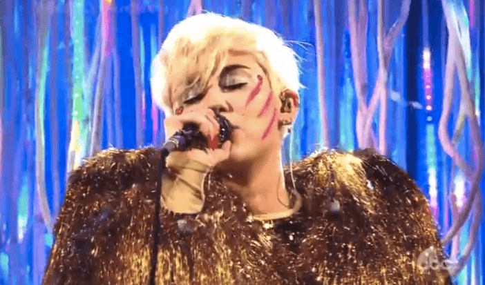 WATCH: Miley Cyrus Covers The Beatles With A Little Help From The Flaming Lips WATCH: Miley Cyrus Covers The Beatles With A Little Help From The Flaming Lips