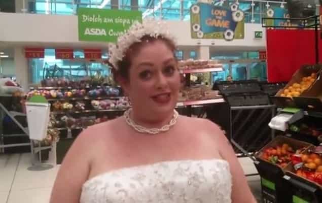 Bride Nips Into Asda In Wedding Dress To Buy More Booze For Her Guests Bride Nips Into Asda In Wedding Dress To Buy More Booze For Her Guests