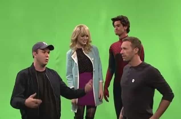 VIDEO: Chris Martin Shows Andrew Garfield How To Kiss On SNL VIDEO: Chris Martin Shows Andrew Garfield How To Kiss On SNL