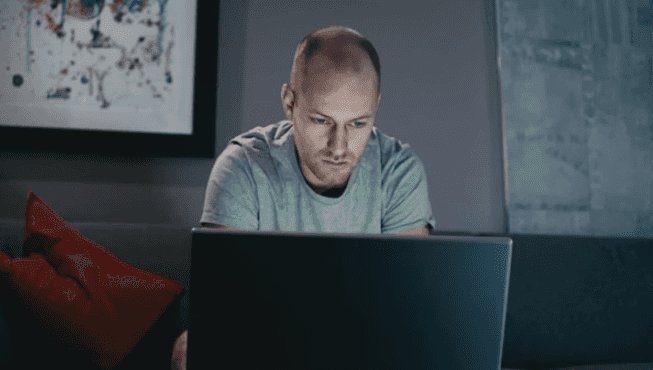 WATCH: Proof That All Of Your Friends On Facebook Are Lying To You WATCH: Proof That All Of Your Friends On Facebook Are Lying To You