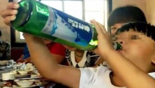 Two-Year-Old Boy ‘Addicted’ To Alcohol Two-Year-Old Boy ‘Addicted’ To Alcohol