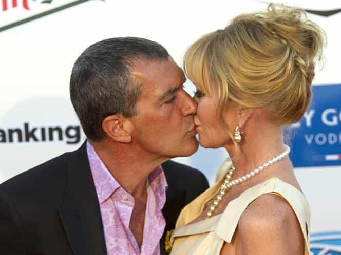 SHOCKER! Hollywood Legends Split After 18 Years Of Marriage SHOCKER! Hollywood Legends Split After 18 Years Of Marriage
