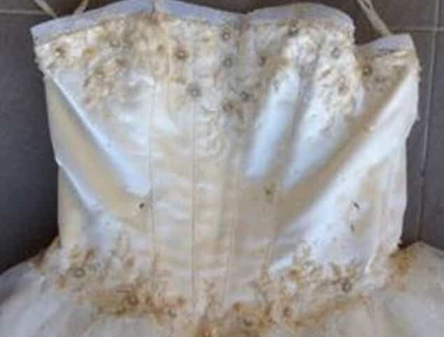 Man Sells Ex-Wife’s Wedding Dress Online After Finding Out She Had Cheated With His Friend Man Sells Ex-Wife’s Wedding Dress Online After Finding Out She Had Cheated With His Friend