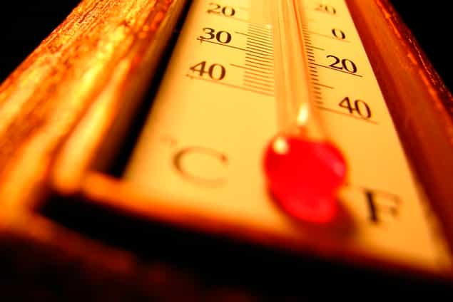 Met Éireann Issues Weather Warning Ahead Of Warm But Wet Weekend Met Éireann Issues Weather Warning Ahead Of Warm But Wet Weekend